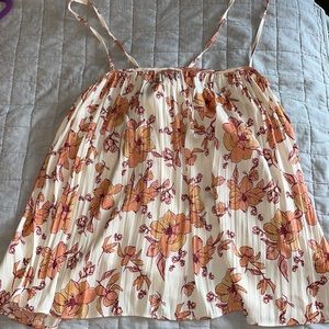 Free people size S flowy top, never worn, such fun colors